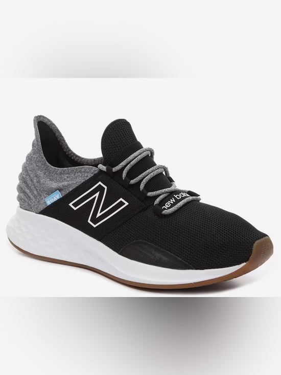 New Balance Shoes - New Balance Fresh Foam Roav Women’s 7.5 Black Gray Running Shoes